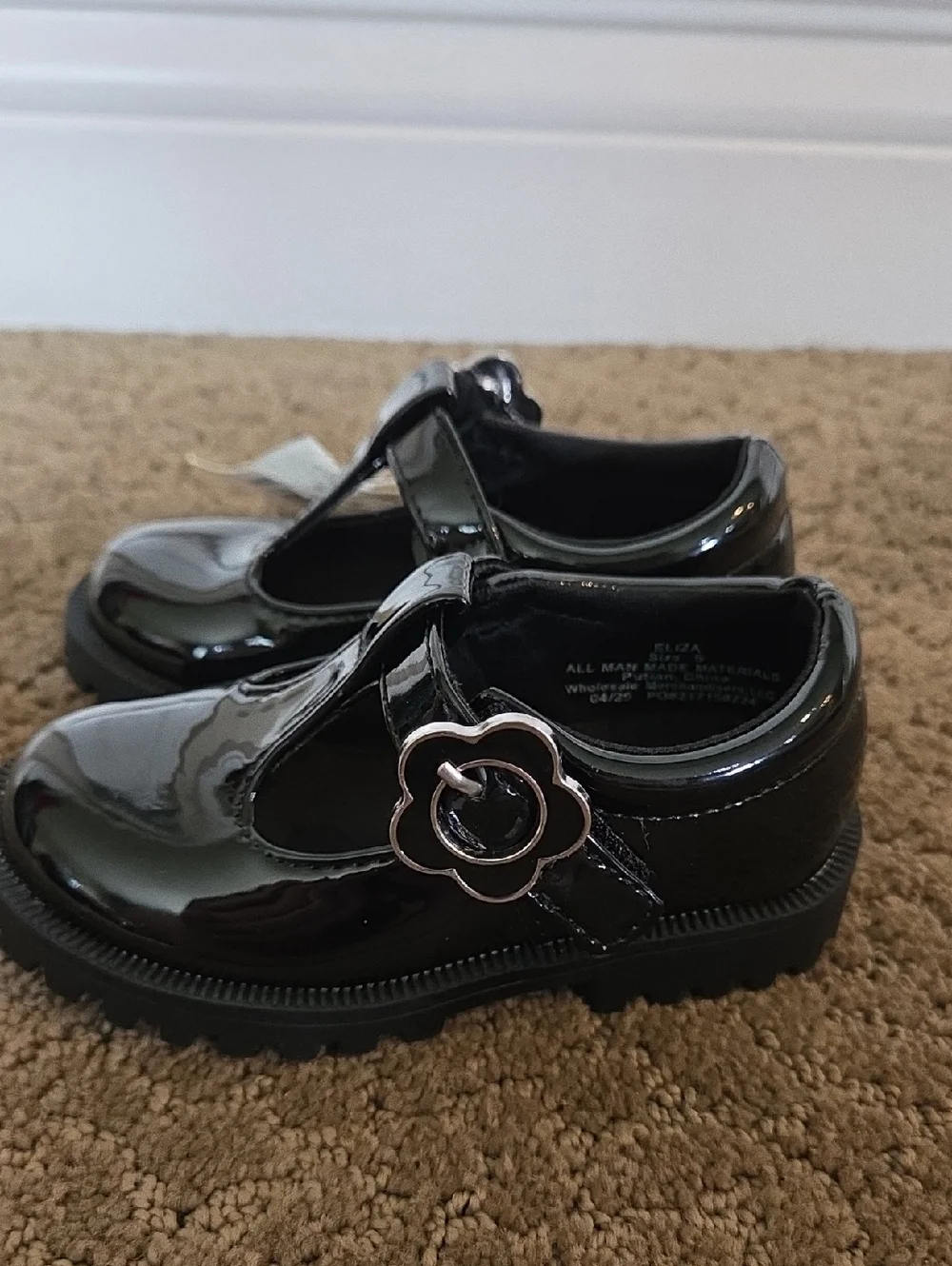 Baby Toddler Girls Falls Creek Eliza Patent Leather Shoes Size 5 6 7 8 9 NWT